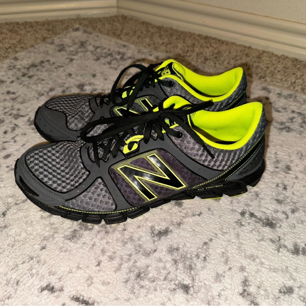 New Balance Running Shoes - 750 V1 - Men’s 11